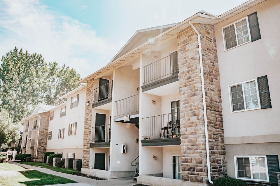 Photo Gallery | Provo Student Housing | Raintree Apartments